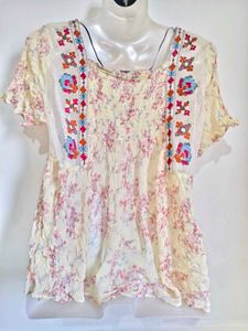 Boho Embroidered Floral Blouse Size M-L 36"-38"