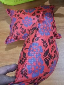Floral Accent Pillows (Set of 2)❤️🖤💙