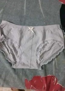 Comfortable Lace Trim Briefs