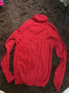 Red Turtleneck / Highneck Sweater