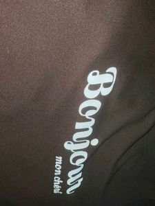 Bonjour Sweatshirt - Chic &amp; Cozy