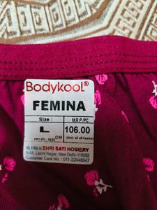 New without tag Floral Panty L size in 32 wai