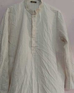 Elegant Men's White Kurta