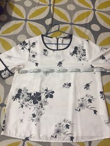 Elegant Floral Print Top