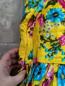 Vibrant Floral Print Summer top