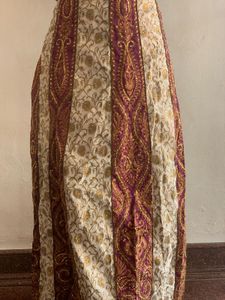 Embroidered Ethnic lehanga ,only few hours used