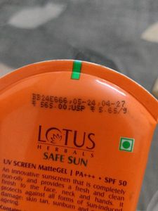 Lotus Herbals Sunscreen SPF 50