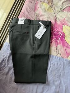 Branded Armani pants new wdt tag