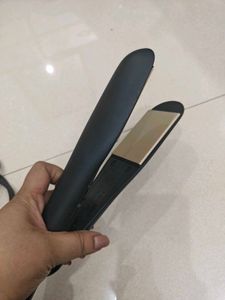 Philips KeraShine Hair Straightener
