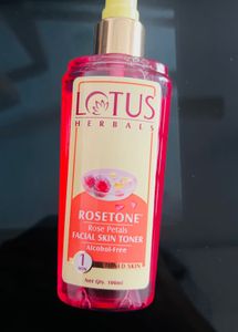Lotus Herbals Rosetone Facial Toner