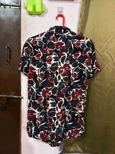 Men's Floral Print Short Sleeve Shirt