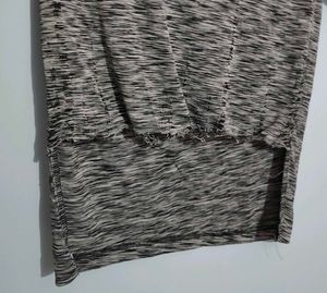 Chic Cut-Out Neckline Marled T-Shirt