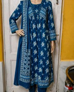 😍 Embroidery Blue Kurta Set