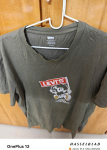 8 Tshirts