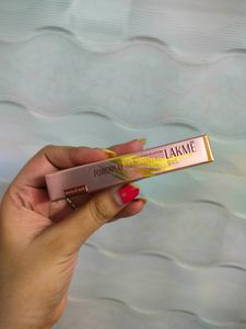 Lakme 9 To 5 Powerplay Priming Concealor (New)