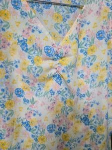 Floral V-Neck Sleeveless Tank Top (worn once)