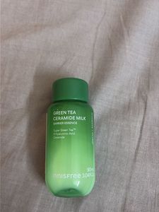 Innisfree Green Tea Ceramide Milk Barrier Essence
