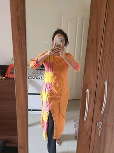 Women Kurta- Medium