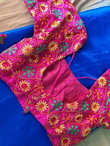 New Sare With Stiched Blouse