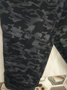 Camo Print Casual Pants