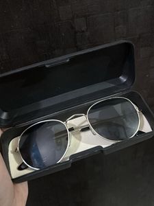 Stylish Round Sunglasses