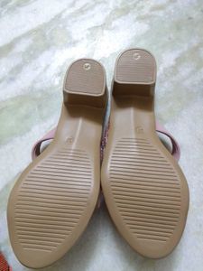 Stylish Pink Embellished Sandals