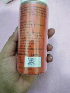 VLCC Vitamin C Face Wash