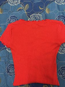 Chic Red Ribbed Button-Up Crop Top