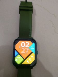 Stylish Green Smartwatch