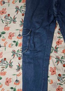 Cargo Jeans