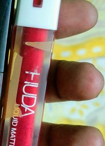 Huda Beauty Matte