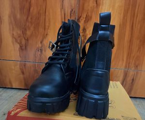 Black Chunky Sole Lace-Up Boots