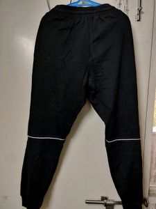 HRX Jogger.