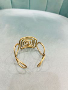 Unique Spiral Bangle Bracelet