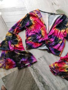 V-Neck Tie-Dye Twist Front Top