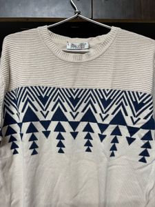 Patterned Knit Sweater 🦋