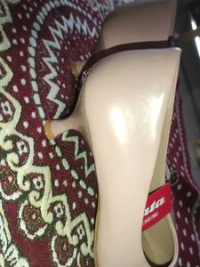 Bata Pink Pointed Toe Heels
