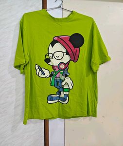 Parrot Green Stylish T-Shirt 💚