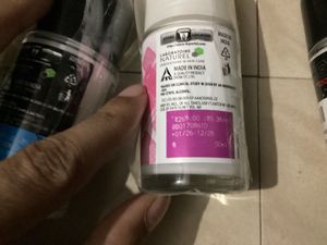 SEAL PACK Engage Deodorant Roll-On Set