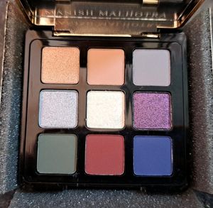 Manish Malhotra Eyeshadow Palette