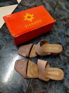 Vishudh Mauve Heeled Sandals