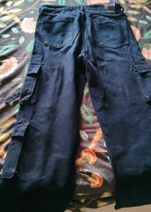Black Cargo Pants