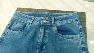 Korean Bootcut Jeans And Cute T Shirt