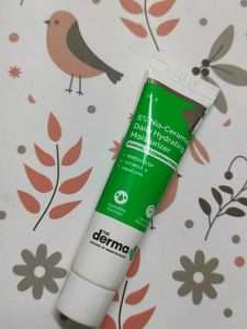 The Derma 5% Nia-Ceramic Moisturizer