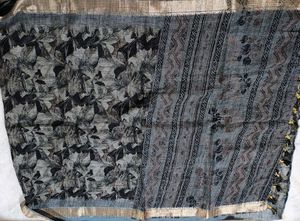 Elegant Grey Floral Print Saree without blouse