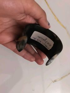 2000s Esque Black &amp; Beige Bangle Bracelet