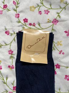 Oscar de la Renta Navy Socks