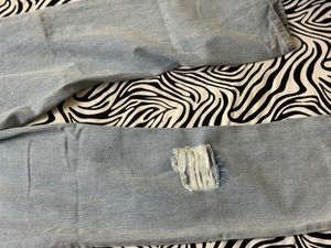 Sale 🚨 Straight Fit Distressed Denim