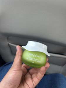 DOT &amp; KEY Cica Calming Oil-Free Moisturizer