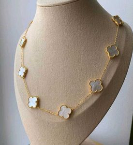 Anti tarnish Elegant Clover Pendant Necklace